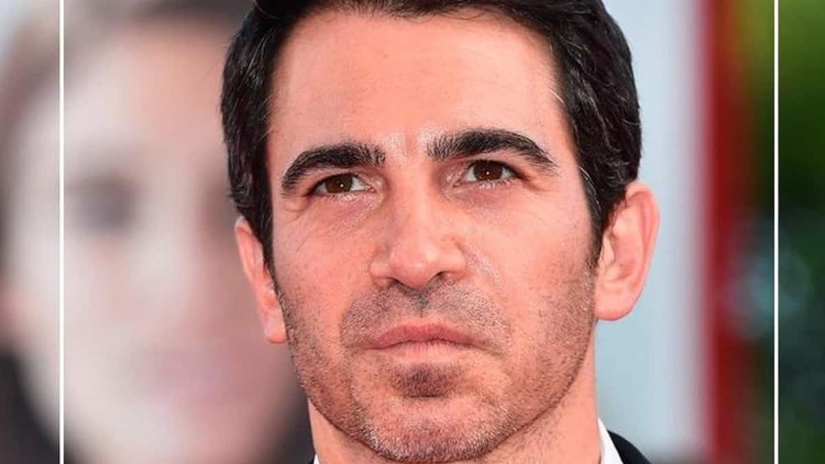 النجم شون بن يصدم جمهوره بسبب ظهوره فى مسلسل "Gaslit" بطولة جوليا روبرتس