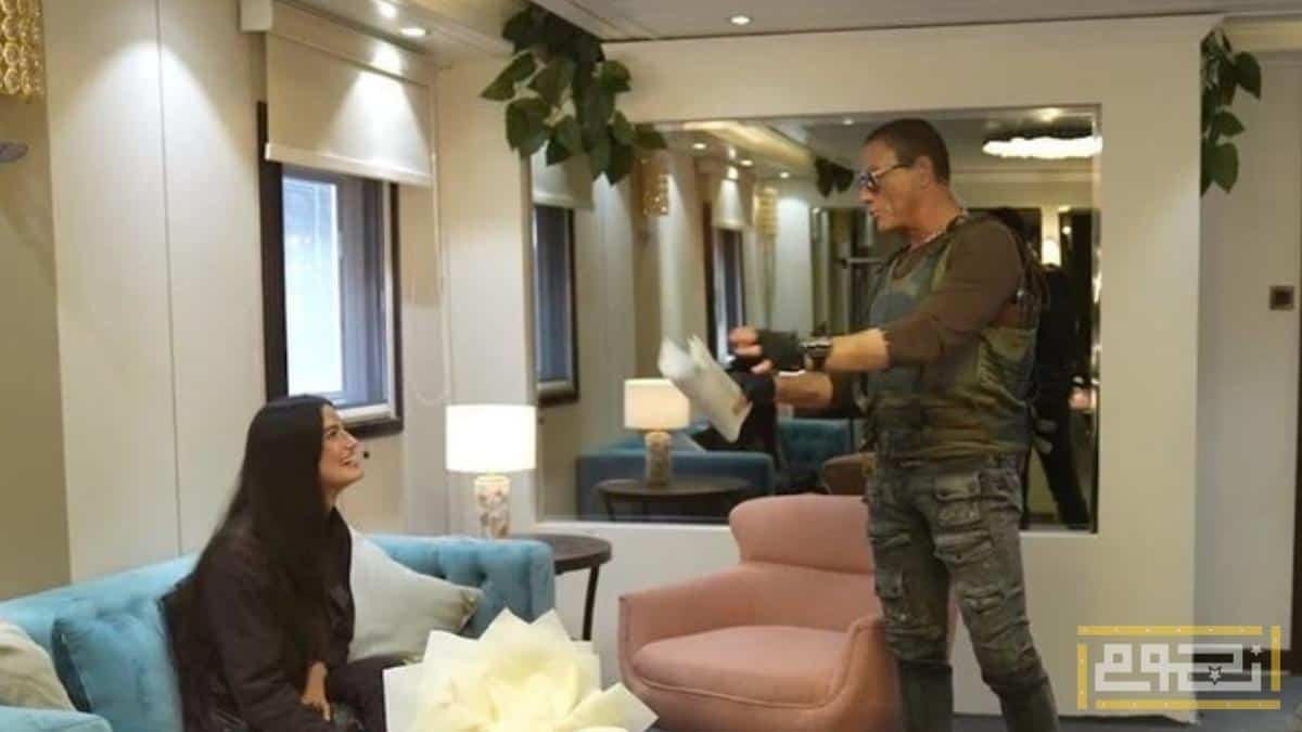 فان دام يغازل تارا عماد في الحلقة 18 من "رامز موفي ستار"