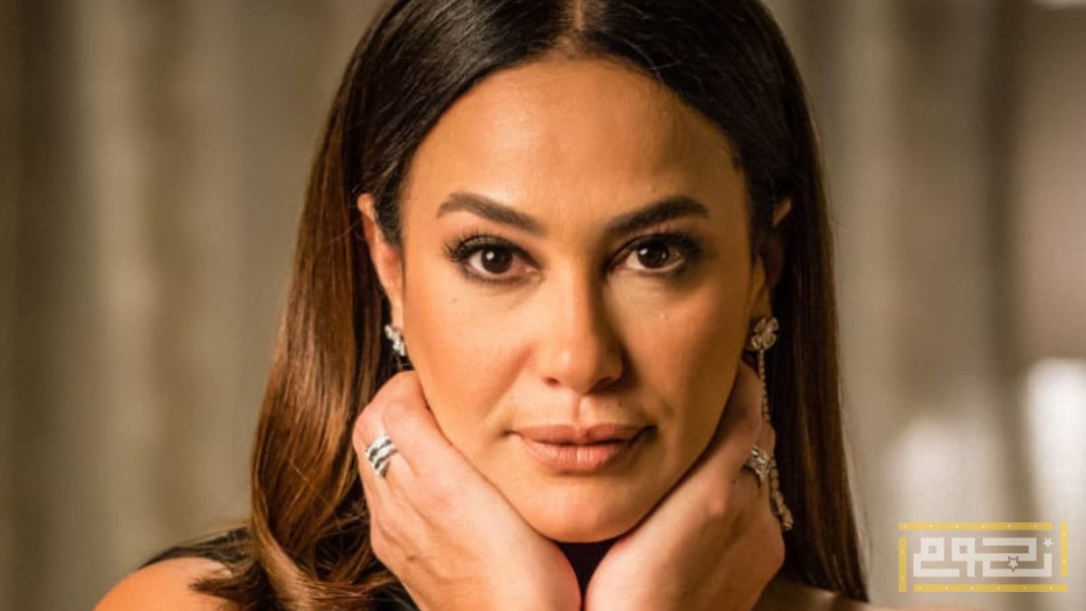 تفاصيل مسلسل هند صبري المنتظر "عسل أحمر" 