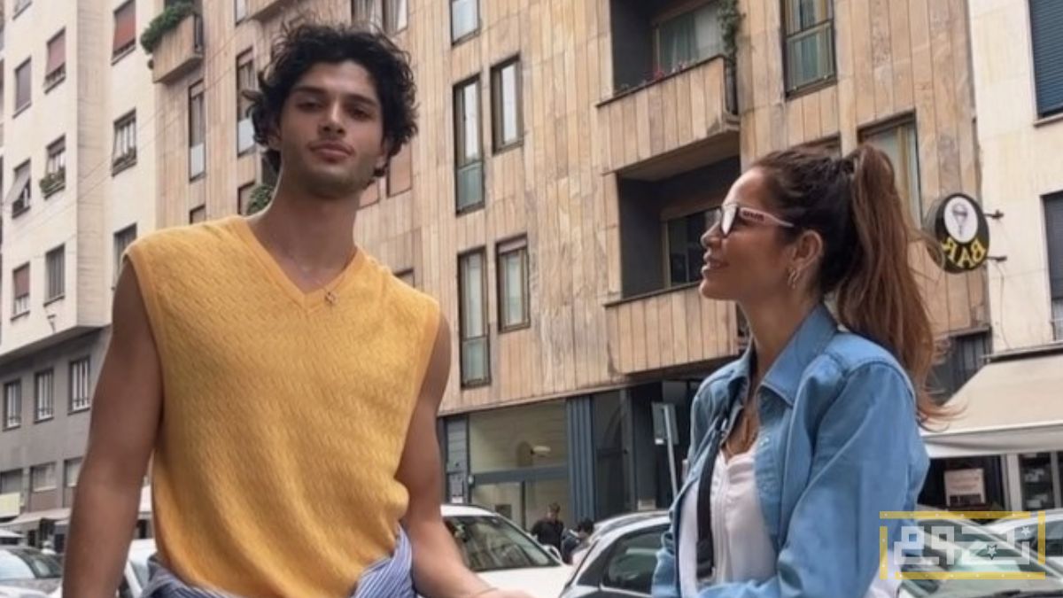 جيهان علامة تخطف الأنظار بمساندتها لأبنها لؤي في عرض جورجيو أرماني