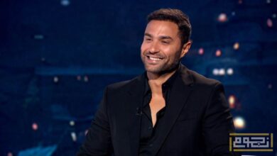 أحمد فهمي يكشف سراً عن علاقته بـ منة حسين فهمي