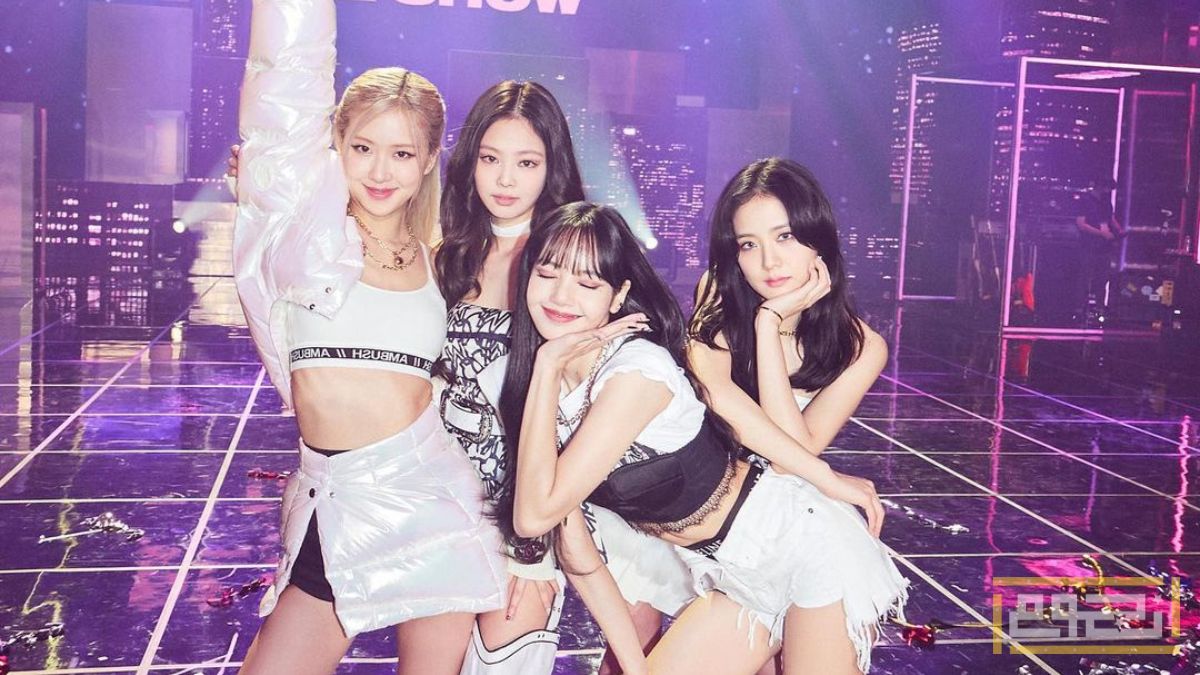نجمات فرقة "بلاك بينك" يحتفلن بالذكرى السابعة لإنطلاقتهن