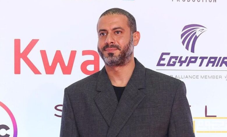 محمد فراج يدافع عن نفسه بعد تصريحاته الأخيرة عن أزمة داليا شوقي