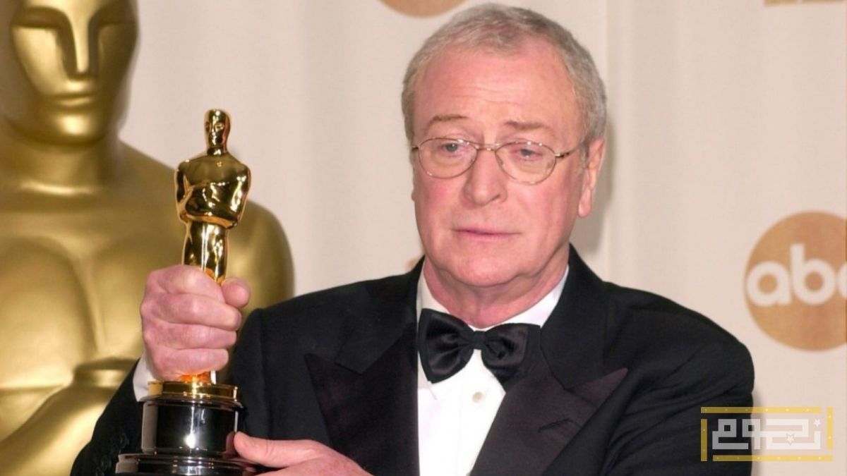 أبرز محطات المسيرة الفنية للنجم البريطاني مايكل كين وأهم أعماله