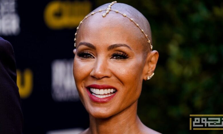 جادا بينكيت تحدث ضجة بقصص مؤلمة عن مراهقتها