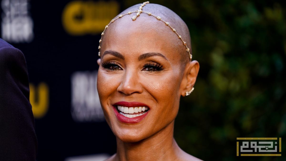 جادا بينكيت تحدث ضجة بقصص مؤلمة عن مراهقتها