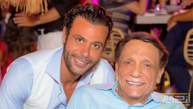 محمد إمام يعلق على ظهور أسرته النادر في مناسبة علنية