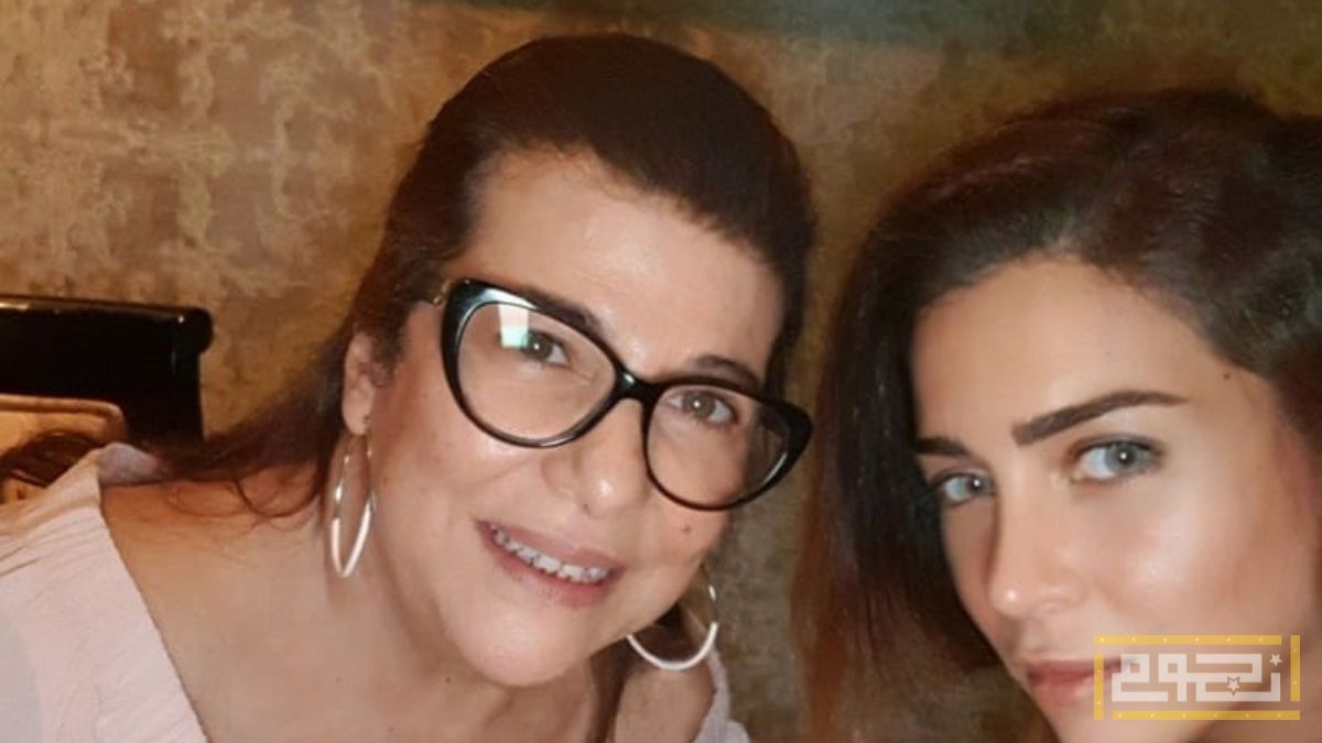 اختفاء تام لـ مي عز الدين بعد وفاة والدتها