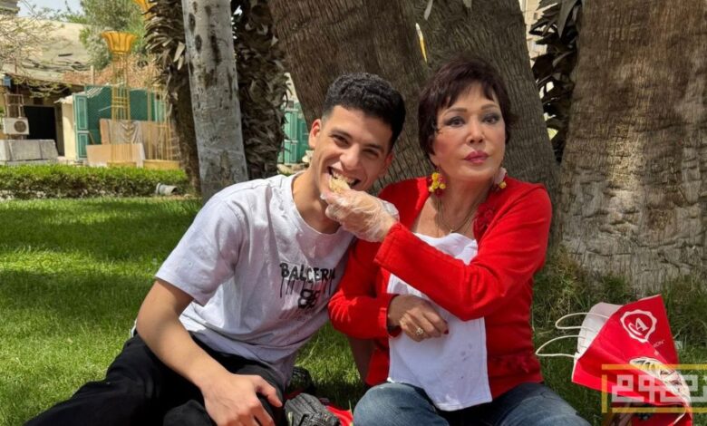لبلبة تخطف الأنظار ببساطتها في احتفال شم النسيم