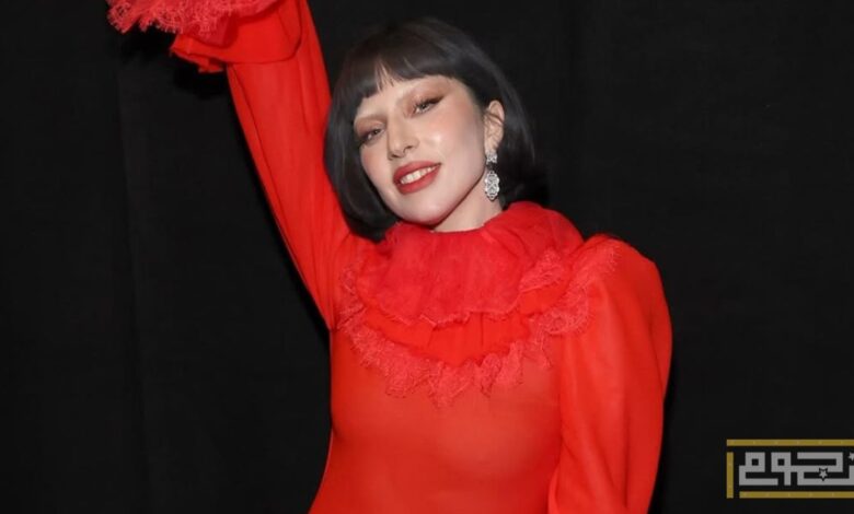 تتويج ليدي غاغا وأريانا غراندي وبيلي إيليش بغرامي