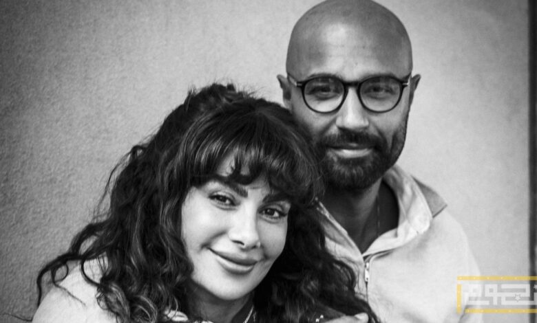 مسلسل "220 يوم" تدور أحداثه في إطار 15 حلقة، حول أحمد، وهو شاب روائي، يتلقى خبرًا صادمًا بإصابته بورم سرطاني في المخ، يمنحه الأطباء