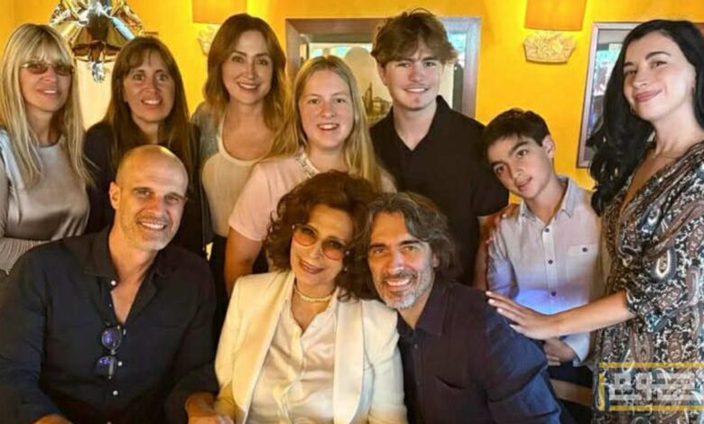 لمحات من مسيرة أيقونة الجمال العالمية صوفيا لورين 