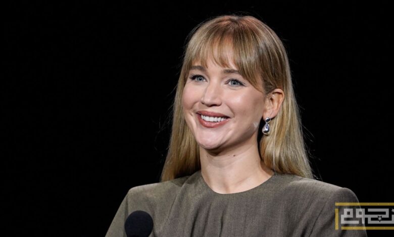 جينيفر لورانس تتصدر المشهد في سان سيباستيان