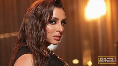 احتفالات متواصلة من أنغام بنجاح البومها الجديد