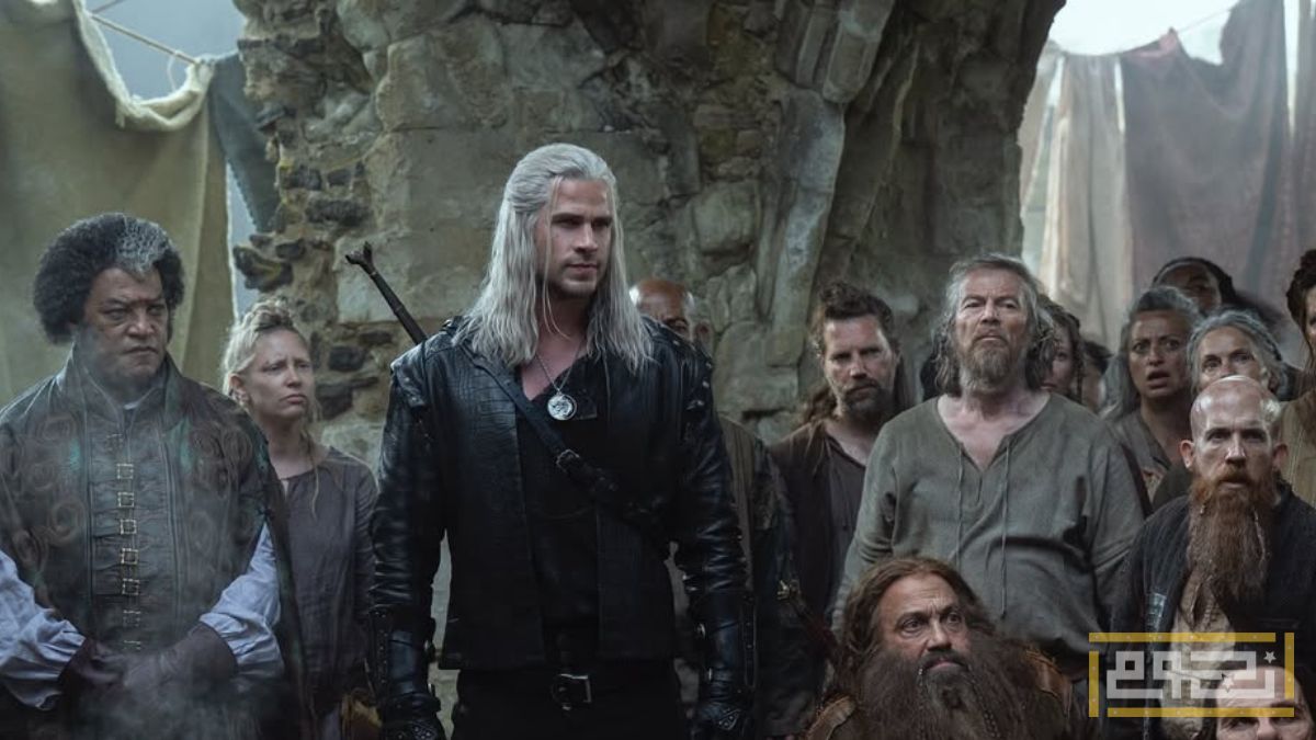 ليام هيمسورث في مقارنة صعبة مع هنري كافيل