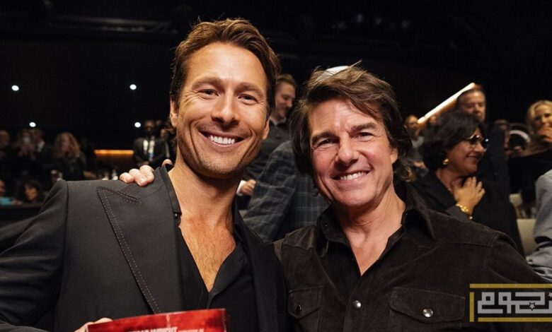 توم كروز يدعم غلين باول في عرض "The Running Man"