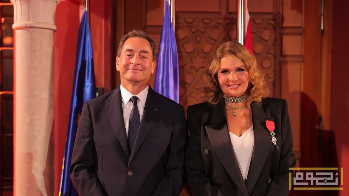 تكريم يسرا بوسام جوقة الشرف الفرنسي