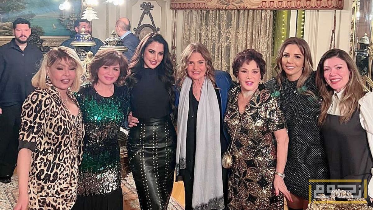 النجوم يحتفلون بعيد ميلاد ليلى علوي وإلهام شاهين