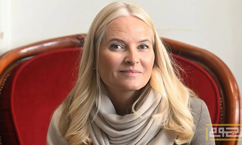 هل تطيح رسائل إبستين بحلم ميت ماريت الملكي؟