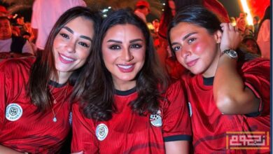 النجوم يواصلون الاحتفال بفوز مصر التاريخي